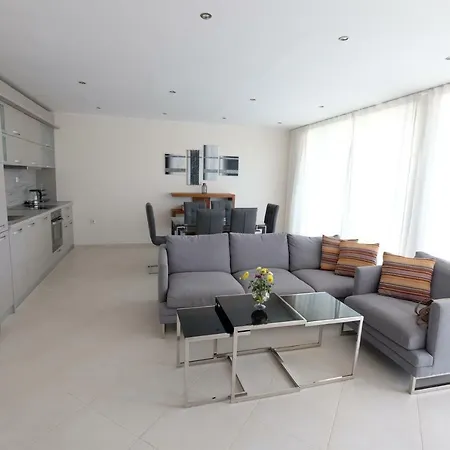 Gliko Seaside Apartment
